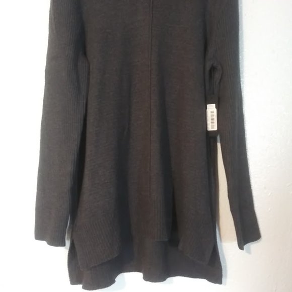 Vision 155 women's size M dark gray long sleeve sweater - Picture 3 of 15
